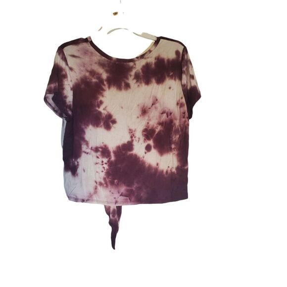Rebel Sugar Burgundy Tye Die Cropped Tie Front "Blessed" Shirt.  Size L - Picture 2 of 3